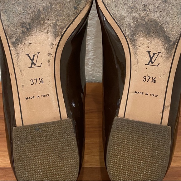 LOUIS VUITTON Brown Patent Leather Monogram Mary Jane Flats Size 37 1/2 - Picture 6 of 16